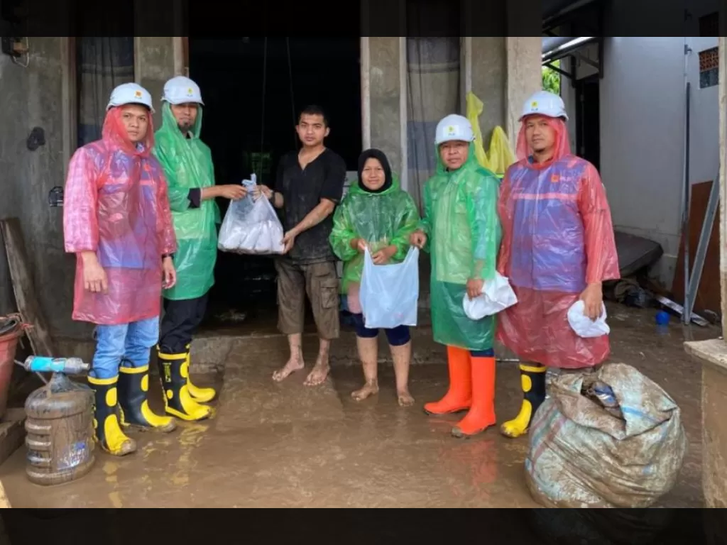 PLN Gaspol! Banjir Bandang Padang, Bantuan Super Cepat Merapat